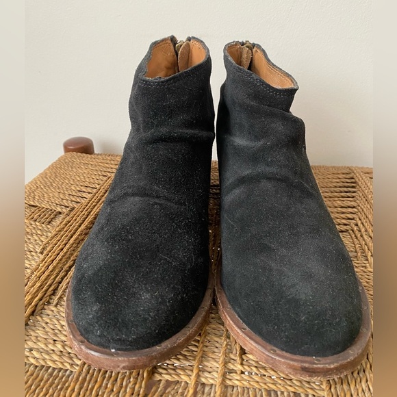 BEEK Shoes Women’s 7 Suede Falcon Booties Black Boot - Picture 3 of 8